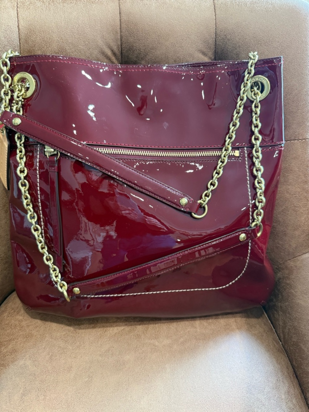Patent Leather Chain-Trim Tote Bag in Deep Burgundy